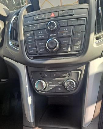 Opel Zafira cena 33900 przebieg: 131000, rok produkcji 2012 z Połczyn-Zdrój małe 232